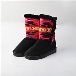 LADIES WINTER BOOTS--BLACK/HOT PINK