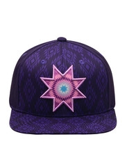 EMBROIDERED SNAP BACK HAT, NEW STAR DESIGN